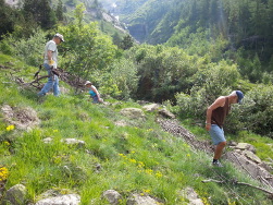  Amis dromois de Sahune freres de Des racines et des ailes